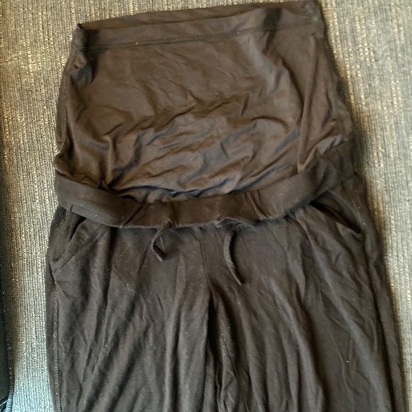 Thyme maternity pants XXS - Picture 2 of 5